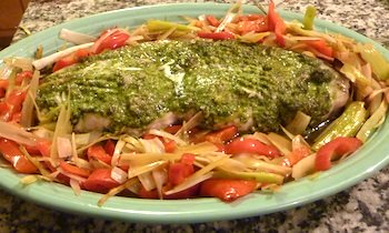 Picture of Baked Swordfish with Green Olive Tapenade, Leeks, and Red Peppers / www.super-seafood-recipes.com